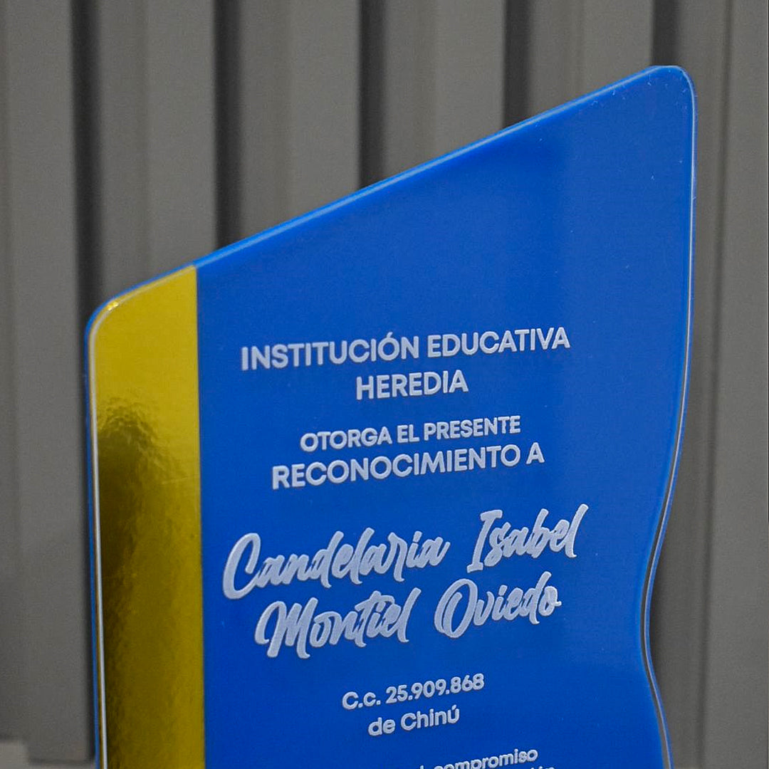Placa de Reconocimiento en Acrílico