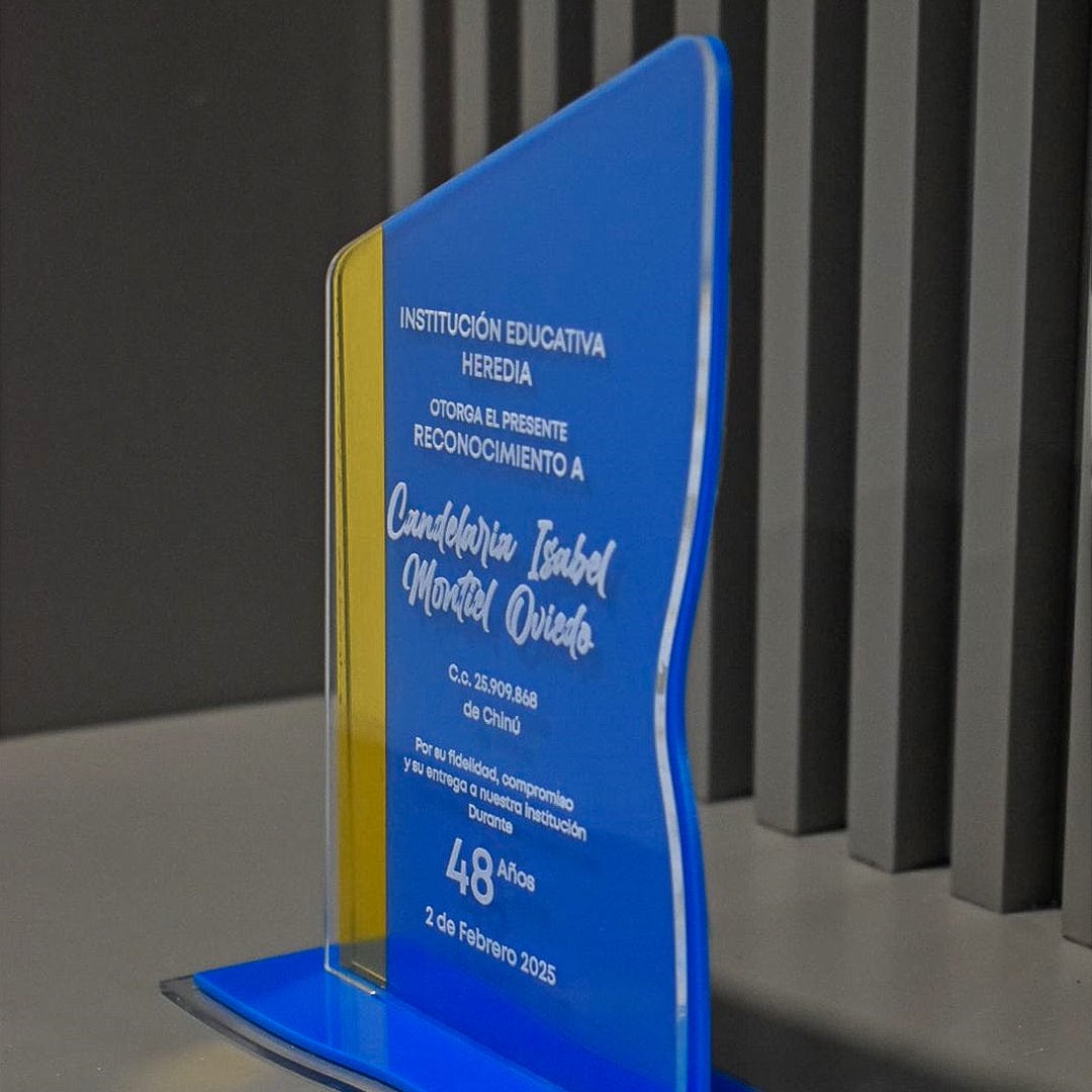 Placa de Reconocimiento en Acrílico