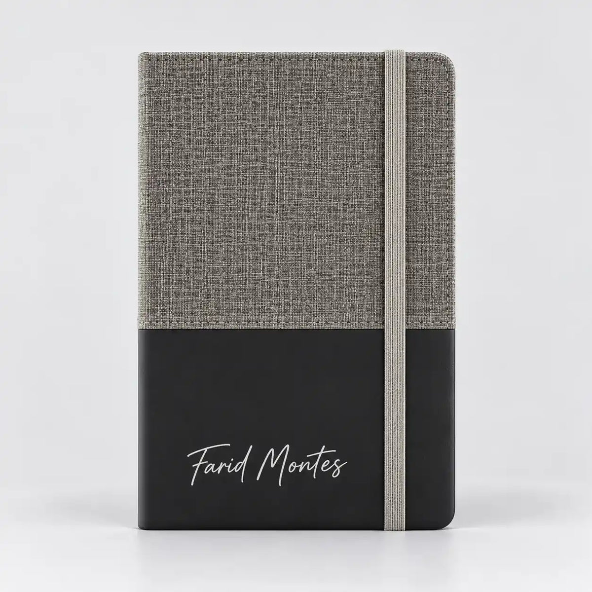 Agenda de lujo bicolor personalizada con el nombre en la portada