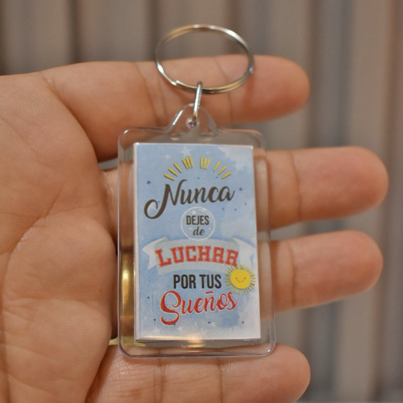 Llaveros acrílicos rectangulares personalizados con foto, frase o logo